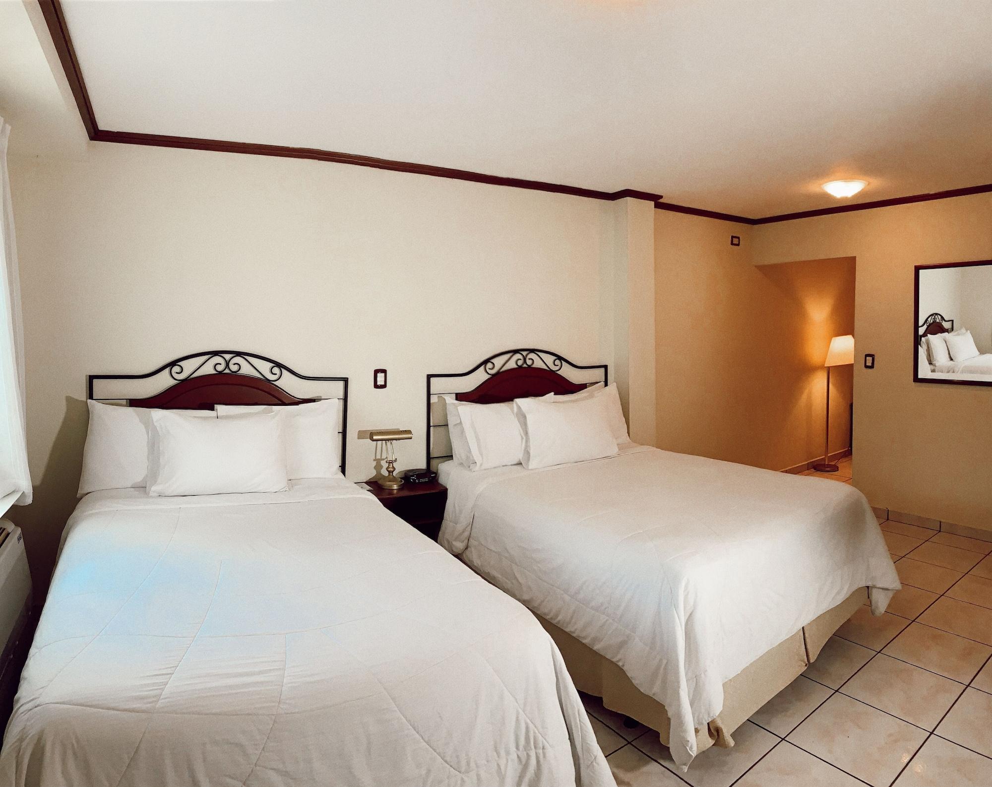 Hotel Gardenia Inn サンサルバドル エクステリア 写真